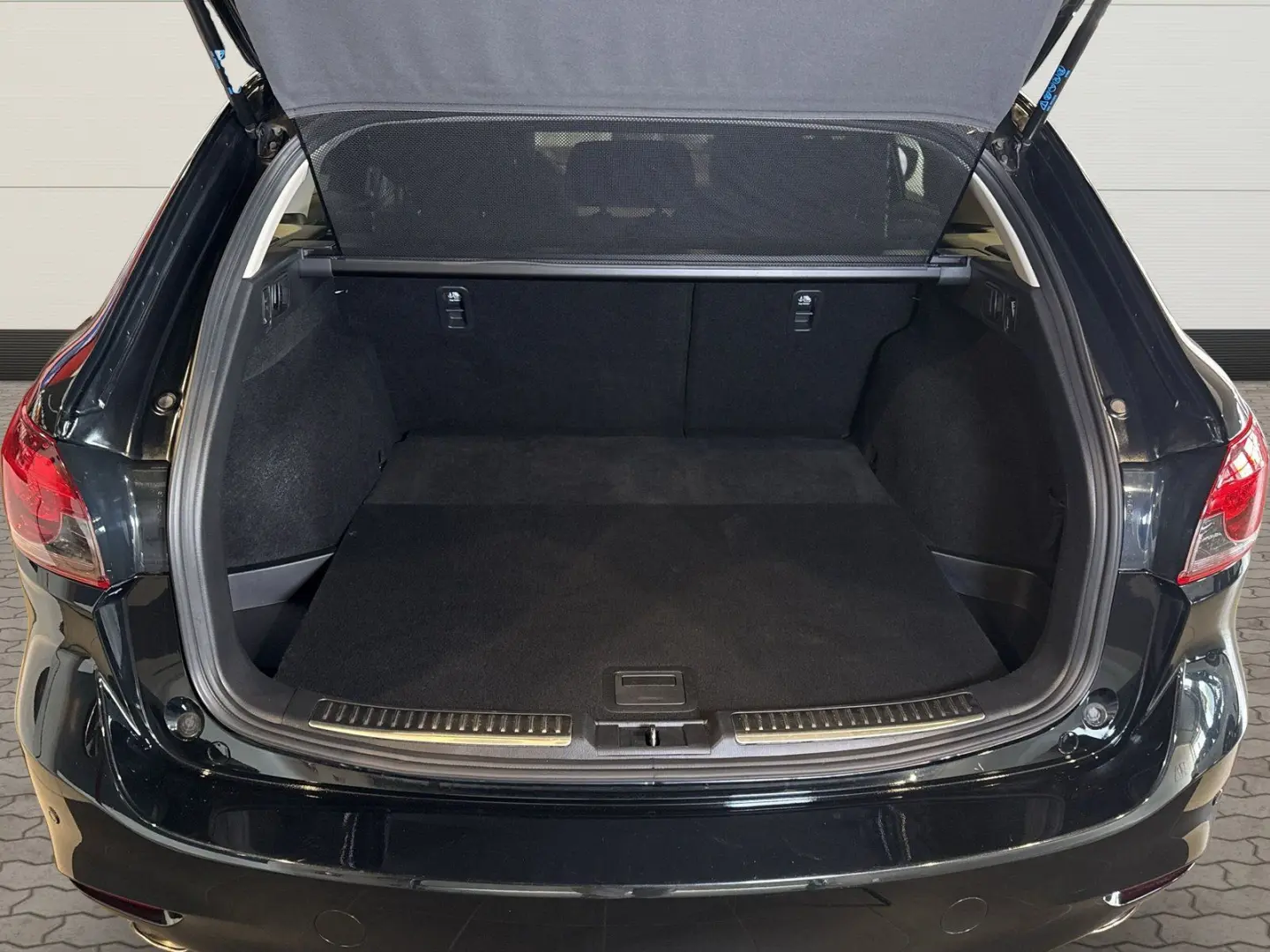 6 Kombi 2.5 SKYACTIV-G 194 Sports-Line HUD Kam.