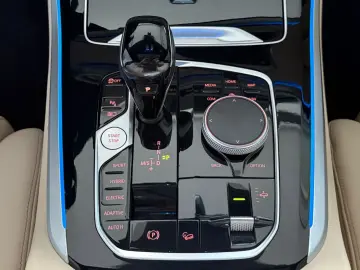 X5 45e xDr ACC M SPORT PANO LASER HUD KEY HiFi
