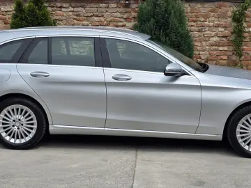 Mercedes-Benz C 220 d  4MATIC T MODELL  7G-TRONIC Avantgarde