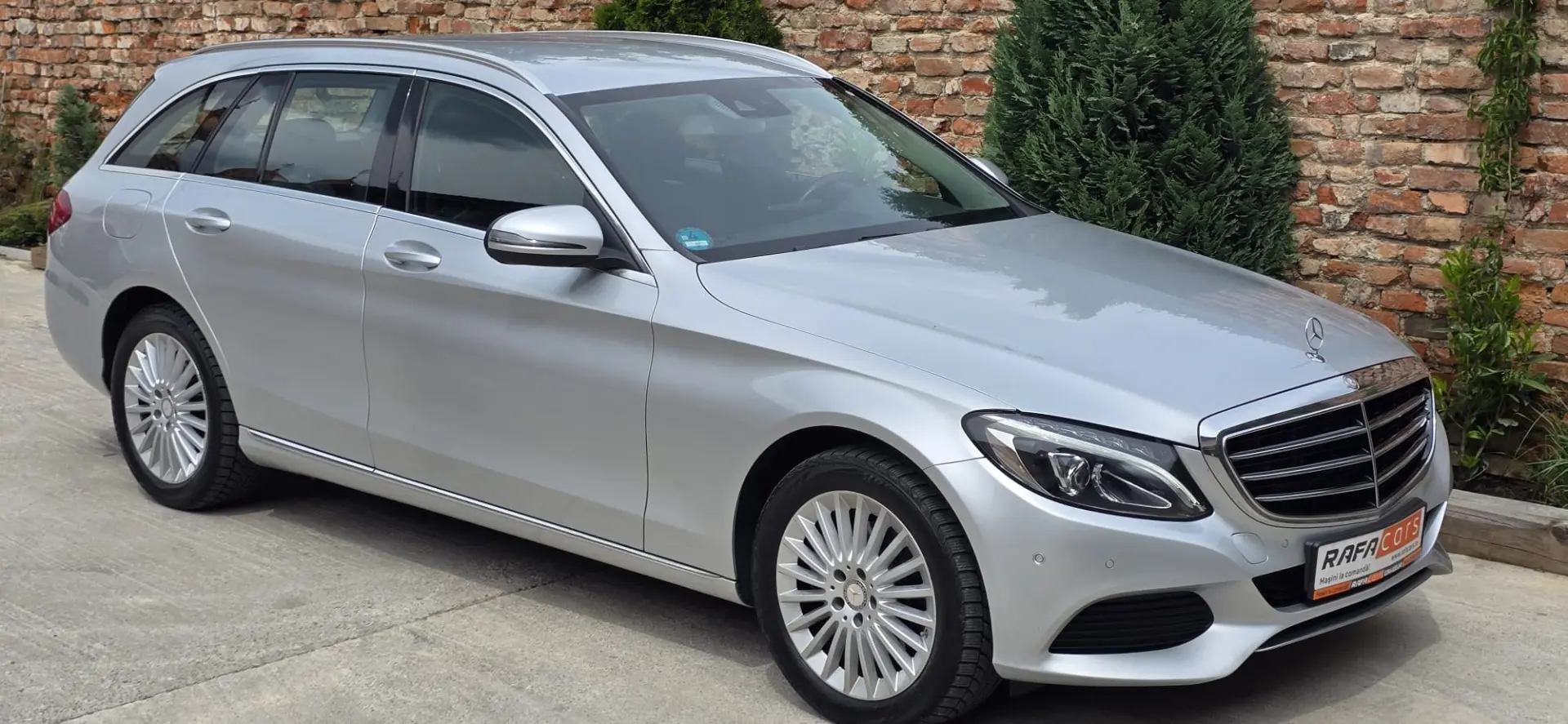Mercedes-Benz C 220 d  4MATIC T MODELL  7G-TRONIC Avantgarde