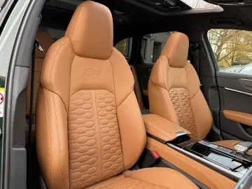 RS6 4.0TFSI Audi Exclusive paket Laser 305kmh Pano