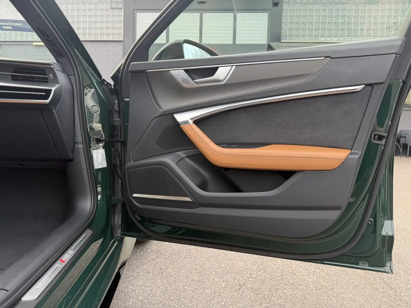 RS6 4.0TFSI Audi Exclusive paket Laser 305kmh Pano