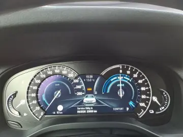 X3 xDrive30e xLine AT Navi Bluetooth PDC Kurvenl