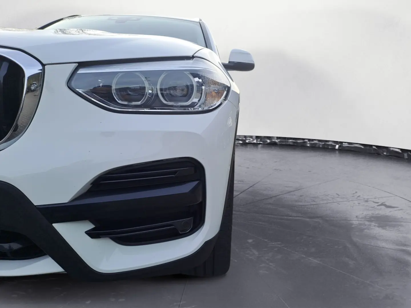 X3 xDrive30e xLine AT Navi Bluetooth PDC Kurvenl