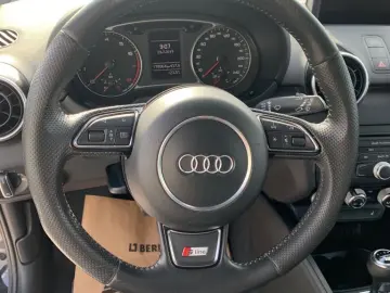 Audi A1 TFSI  S line