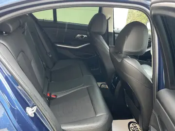 BMW Seria 3 320d AT MHEV