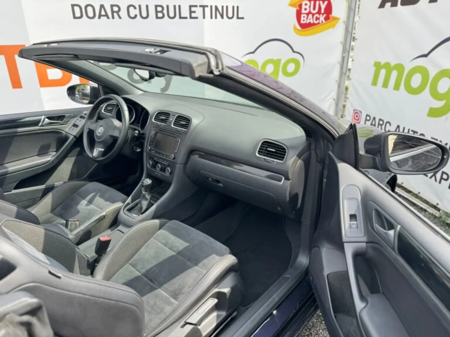 VOLKSWAGEN GOLF 6 CABRIO