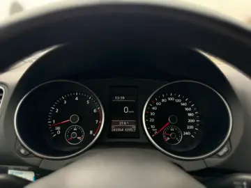 VOLKSWAGEN GOLF 6 CABRIO