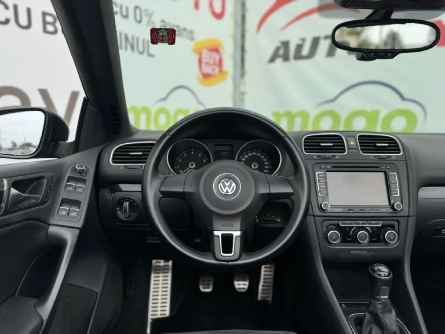 VOLKSWAGEN GOLF 6 CABRIO