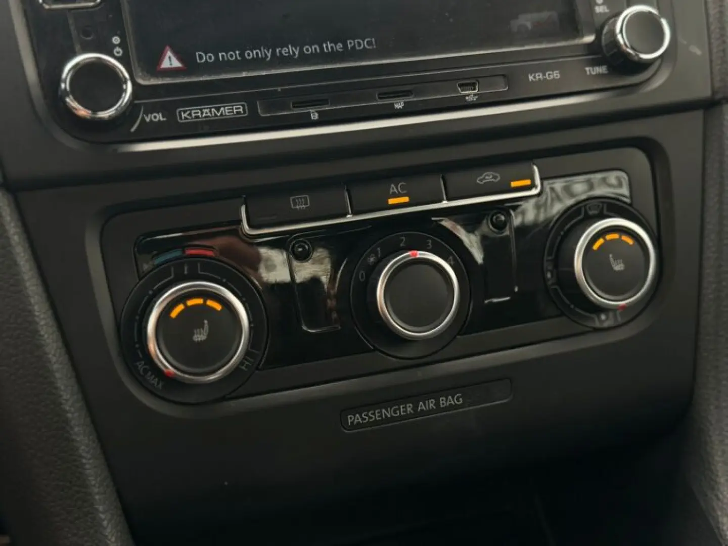 VOLKSWAGEN GOLF 6 CABRIO