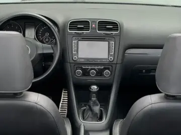 VOLKSWAGEN GOLF 6 CABRIO