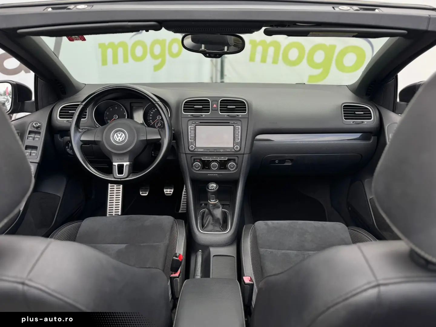 VOLKSWAGEN GOLF 6 CABRIO