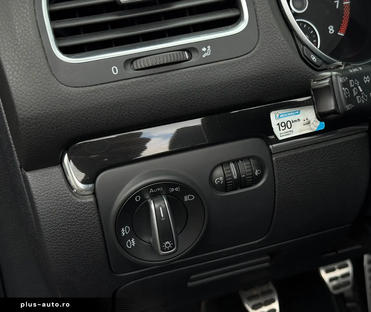 VOLKSWAGEN GOLF 6 CABRIO