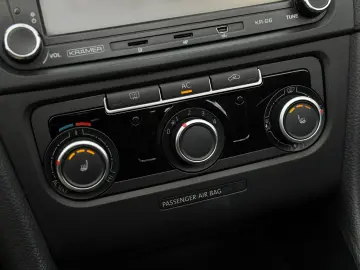 VOLKSWAGEN GOLF 6 CABRIO