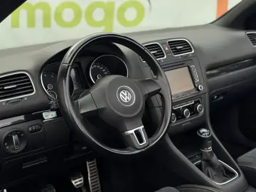 VOLKSWAGEN GOLF 6 CABRIO
