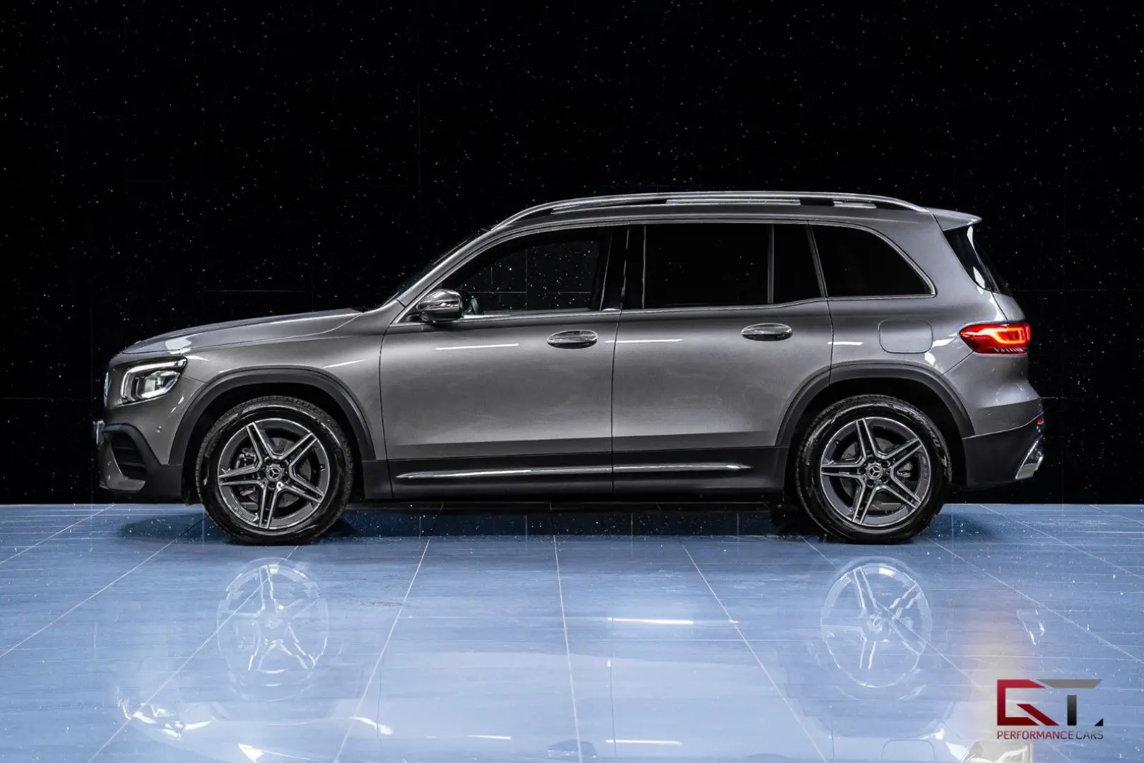 GLB 200 d 4M AMG 7ocuri