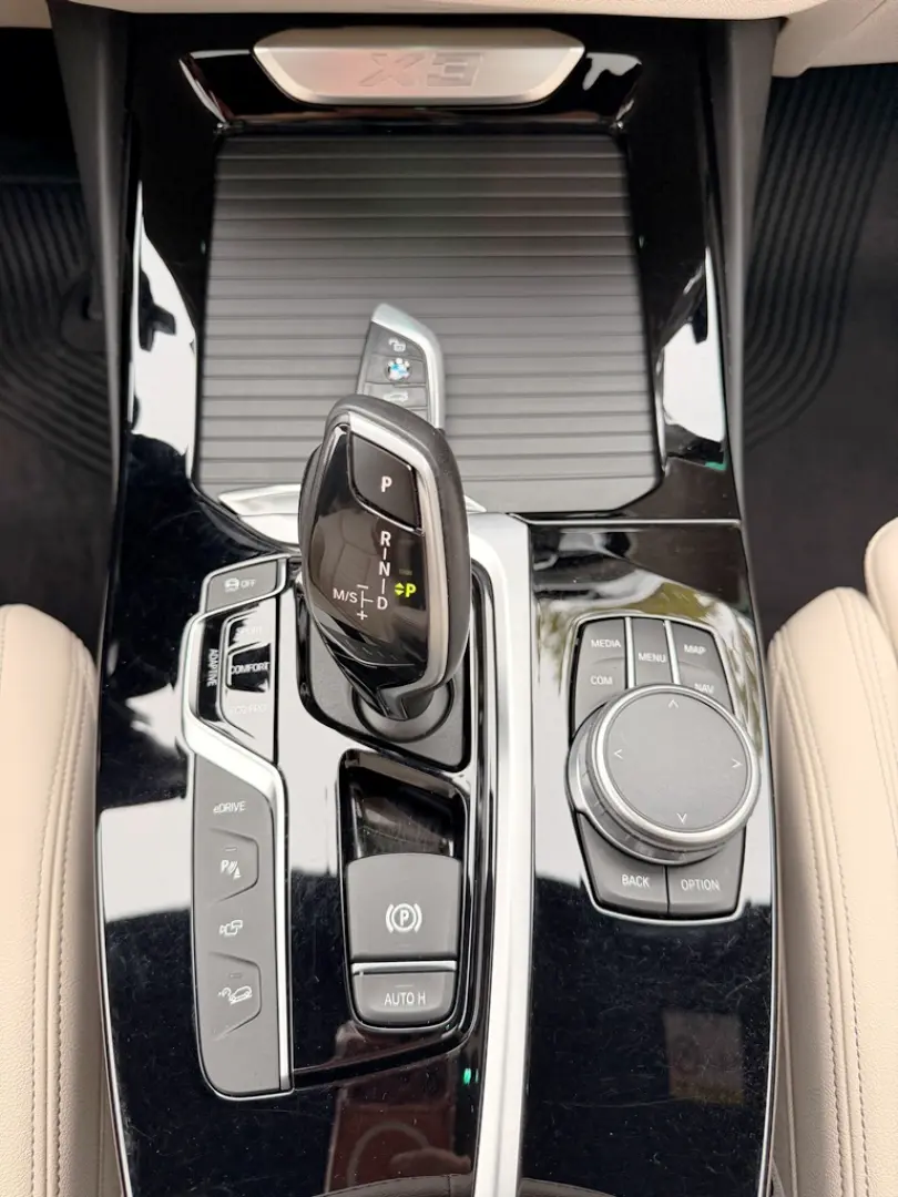 BMW X3 30E XDRIVE PLUG-IN HYBRID M PACKAGE STEPTRONIC