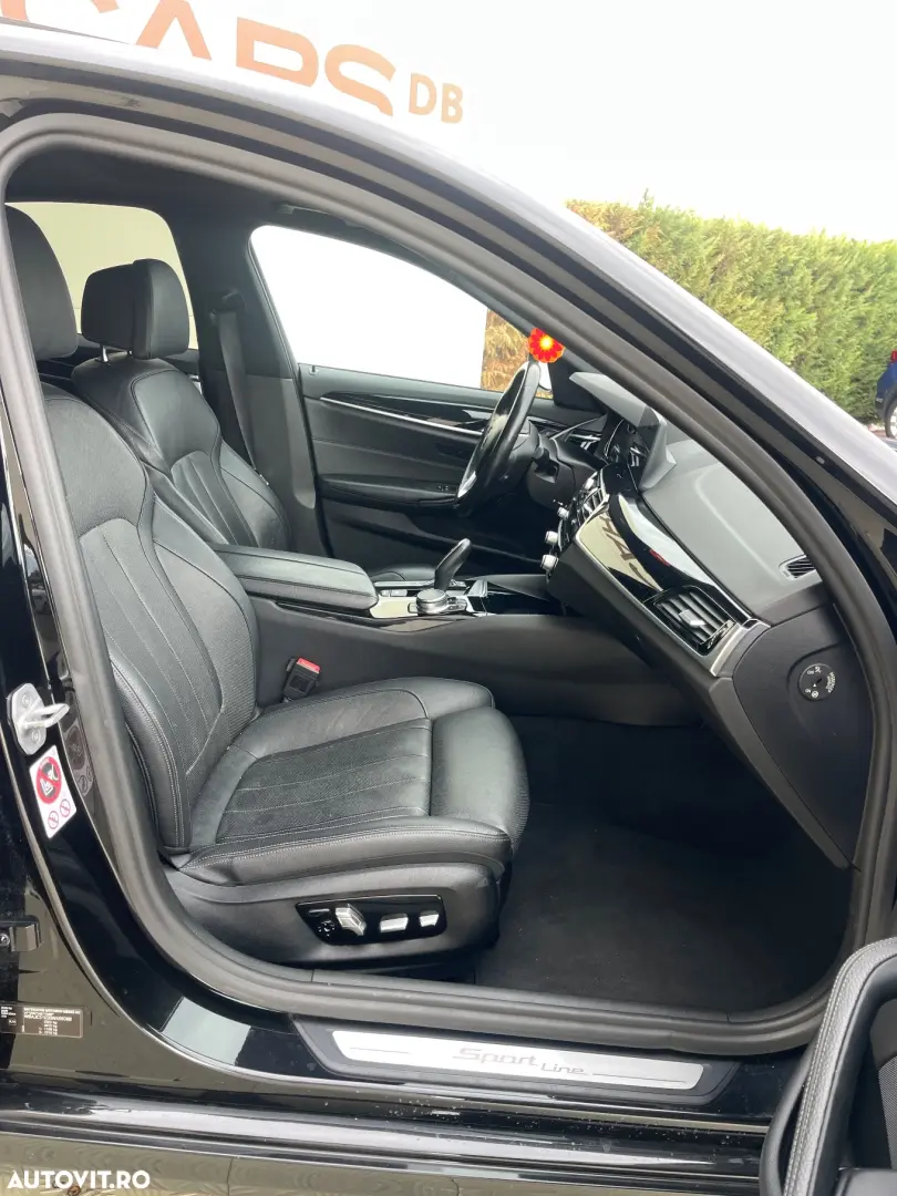 BMW Seria 5 520d xDrive AT