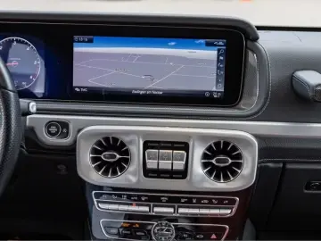 G 400 d AMG Line  AHK 360 Distr Comand SHD Burm