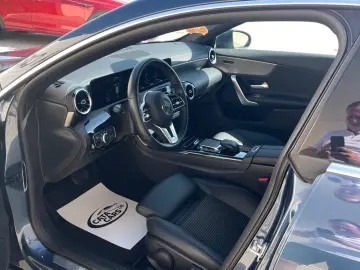 Mercedes-Benz CLA 200 7G-DCT