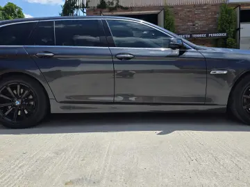BMW 520d 190 CP xDrive Touring Aut. Luxury Line