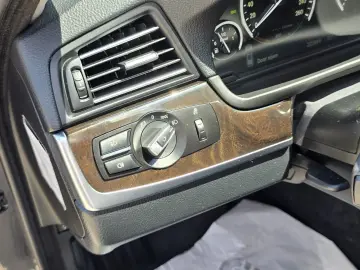 BMW 520d 190 CP xDrive Touring Aut. Luxury Line