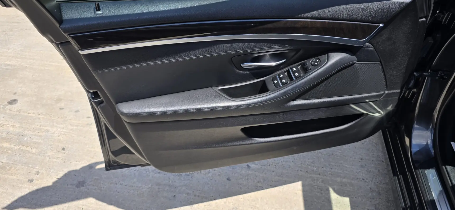 BMW 520d 190 CP xDrive Touring Aut. Luxury Line