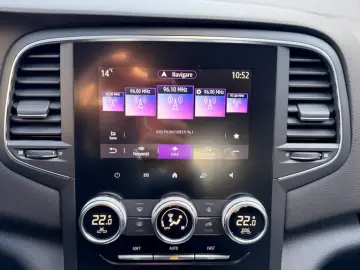 RENAULT MEGANE 1.4 TCE AUTOMAT