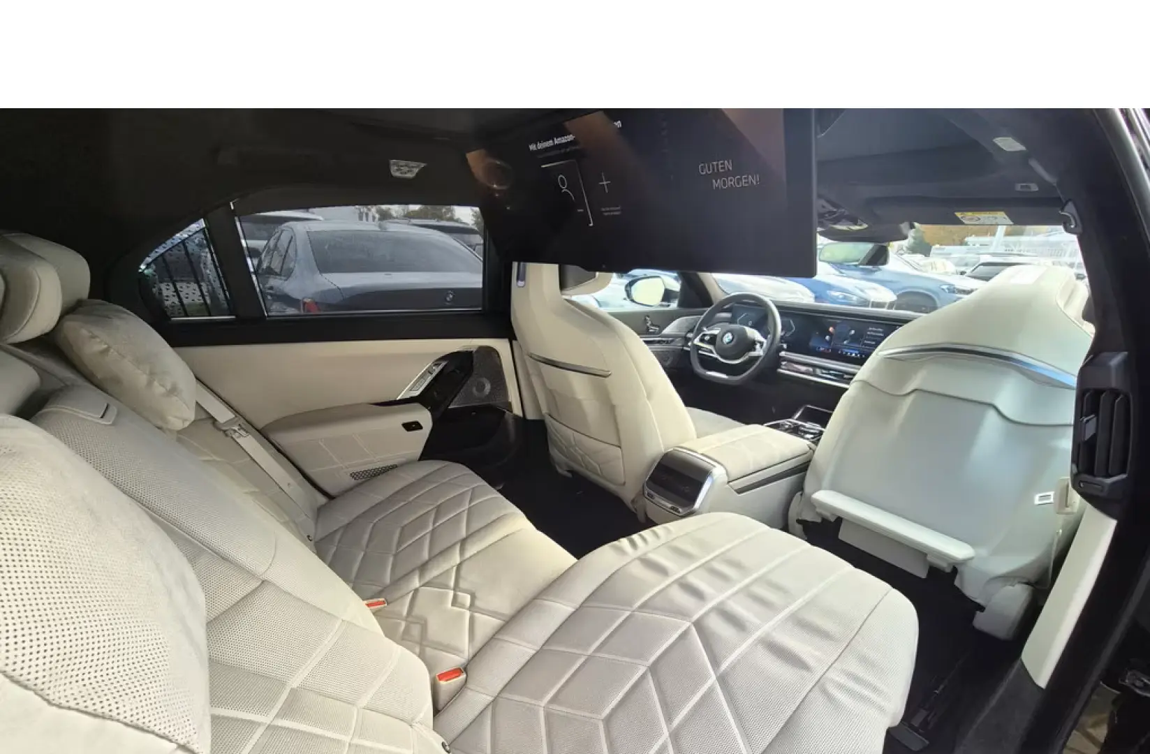 740d xDrive TV AUTOMATC DOORS LOUNGE SEATING