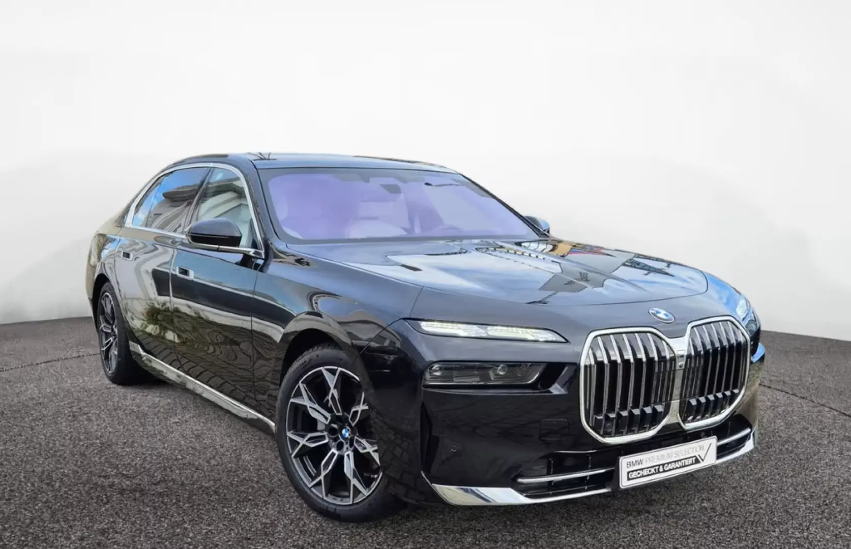 740d xDrive TV AUTOMATC DOORS LOUNGE SEATING