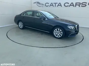 Mercedes-Benz E 220 d 4Matic T 9G-TRONIC Exclusive