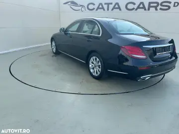 Mercedes-Benz E 220 d 4Matic T 9G-TRONIC Exclusive