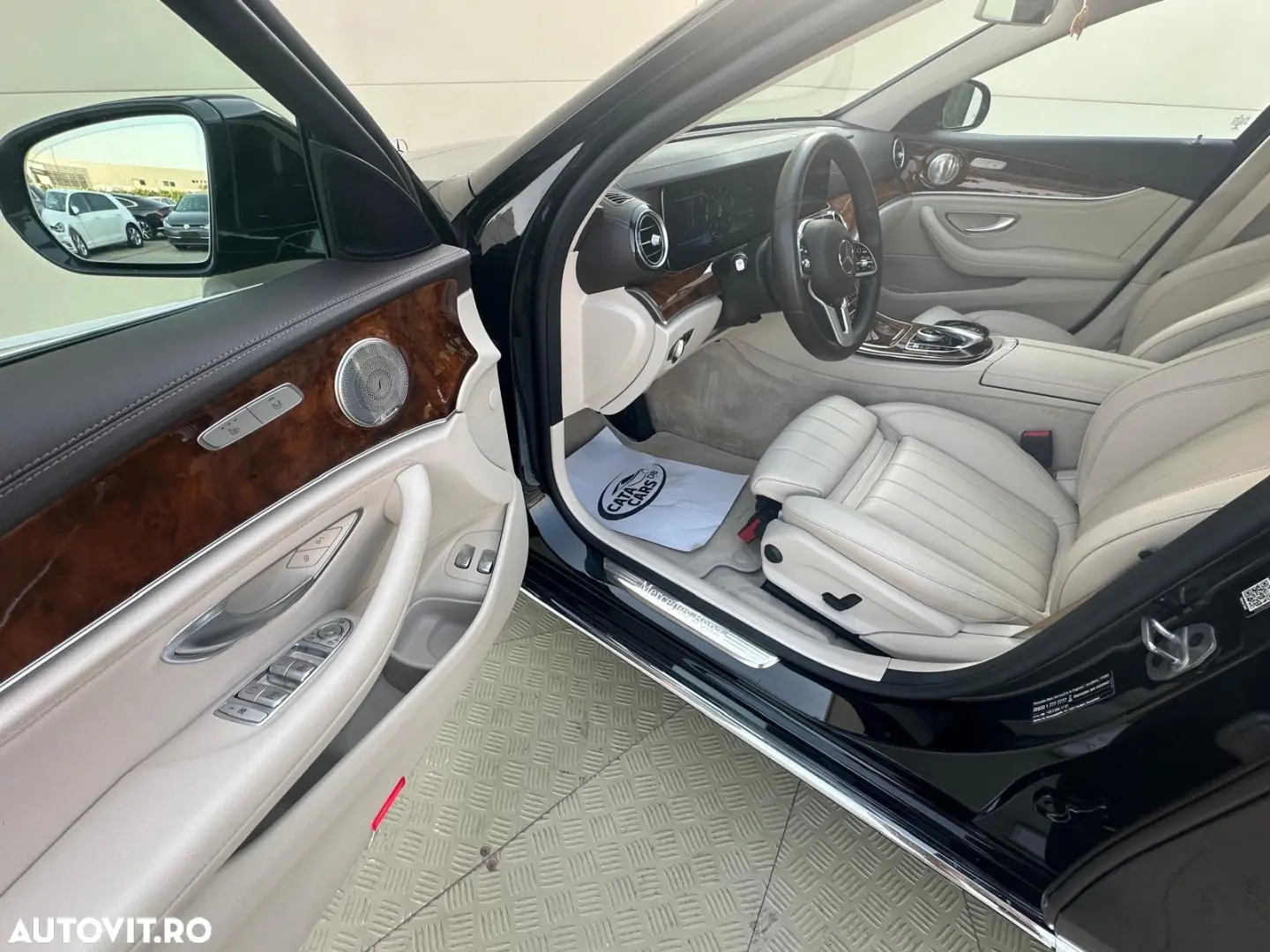 Mercedes-Benz E 220 d 4Matic T 9G-TRONIC Exclusive