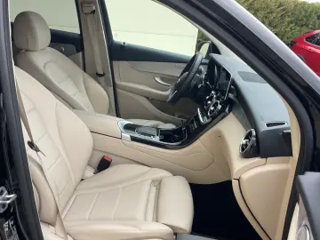 Mercedes-Benz GLC 200 d 4Matic 9G-TRONIC