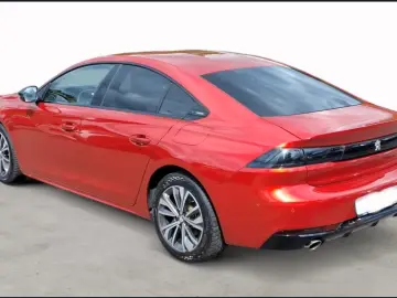 508 1.6 Plug-in-Hybrid Allure Pack   e-EAT8 225