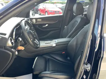 Mercedes-Benz GLC 200 d 4Matic 9G-TRONIC