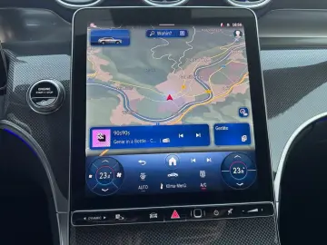 GLC 200 4Matic AMG AHK PANO 360  MEMORY 20 LMR