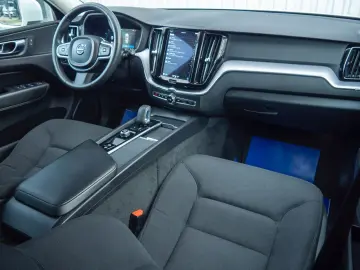 Volvo Xc-60 2021 B4 D Awd Geartronic Momentum