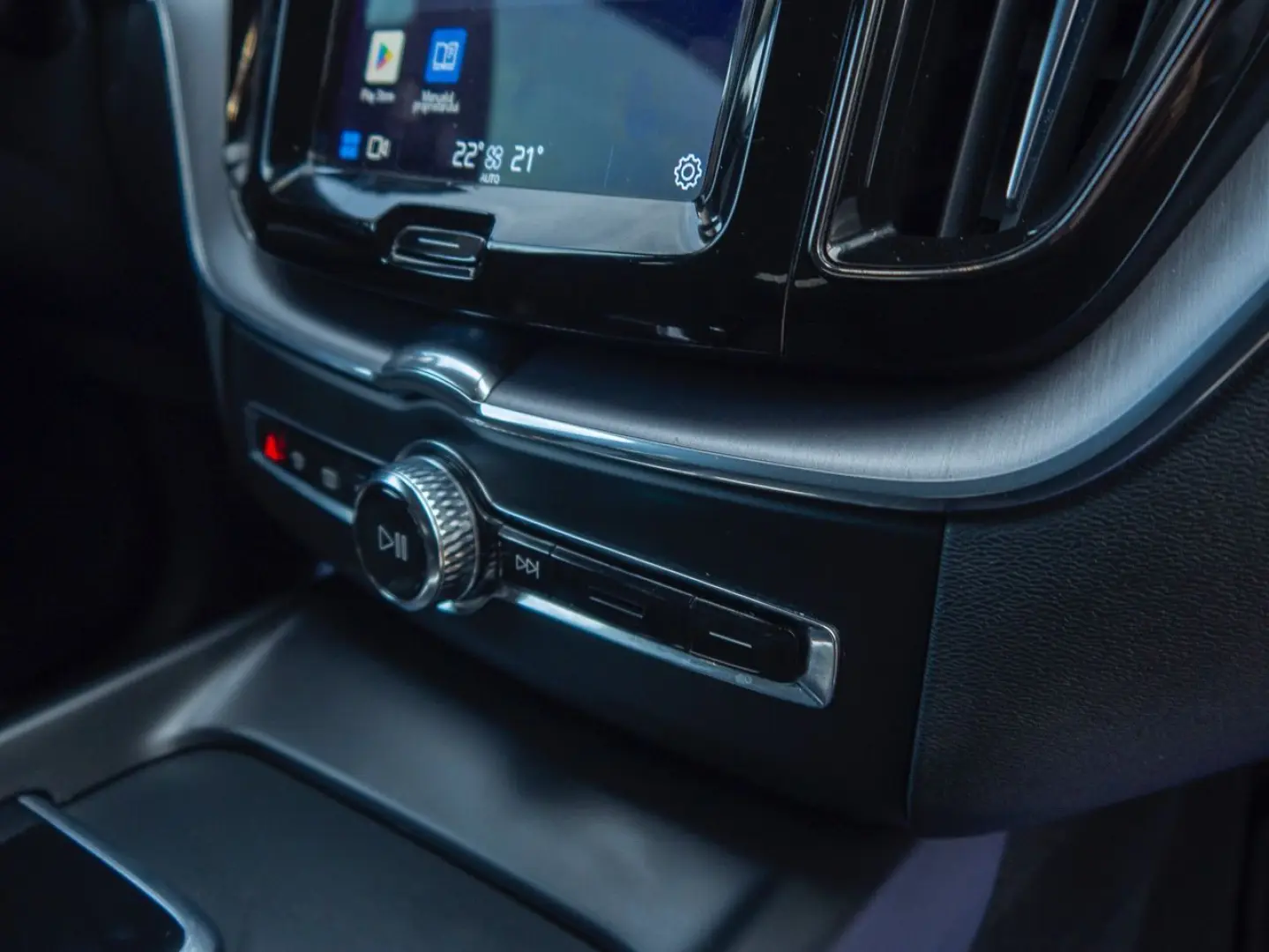 Volvo Xc-60 2021 B4 D Awd Geartronic Momentum