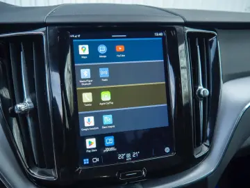 Volvo Xc-60 2021 B4 D Awd Geartronic Momentum