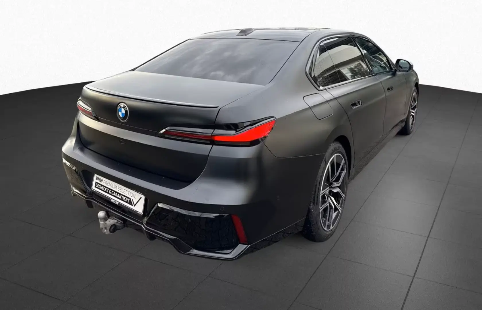 BMW 740 d M-Sport INDIVIDUAL Fond