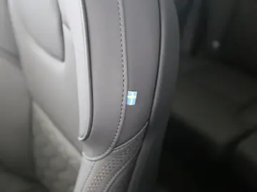 XC90 T8 Facelift Plus Bright 360 Sunroof Cristal H&K