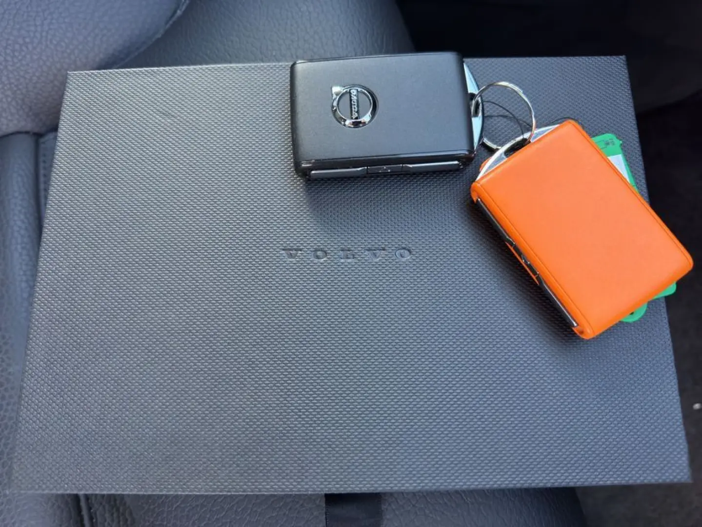 XC90 B5 AWD Plus-Bright 7S 360  AHK