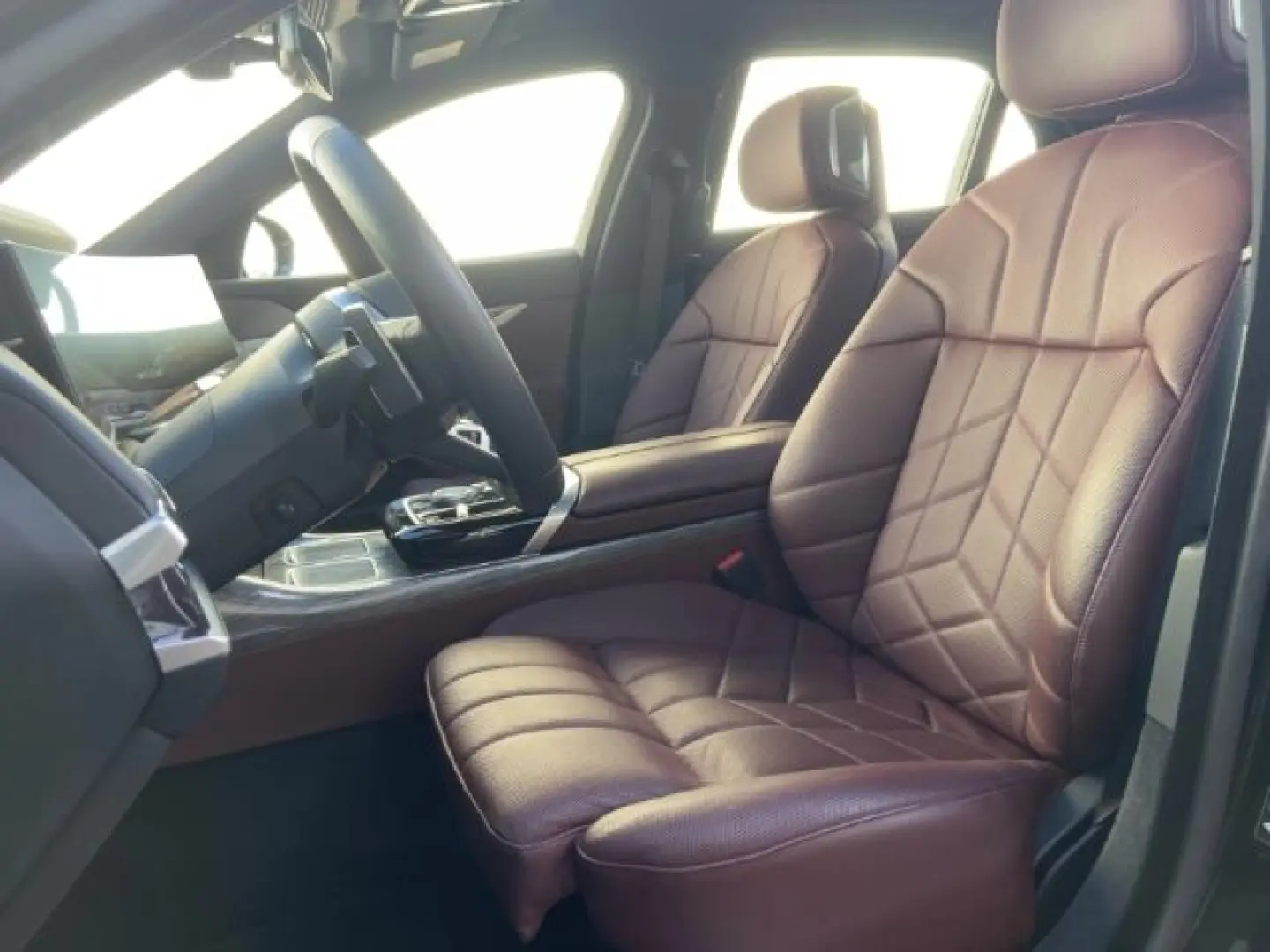 740 d xDrive M-Sport 22'' Pano-Sky Iconic St.Hzg