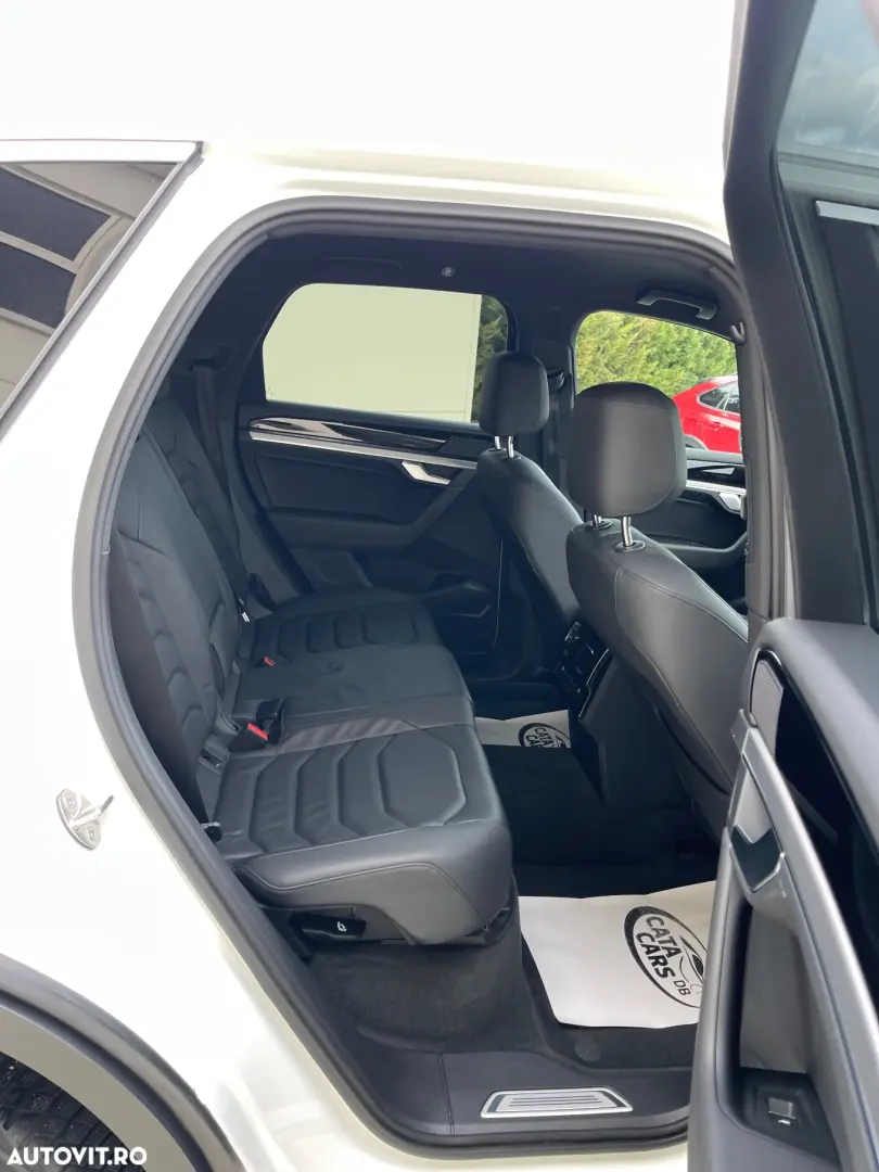 Volkswagen Touareg 3.0 V6 TDI 4Motion DPF Automatik Elegance