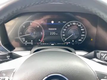 Volkswagen Touareg 3.0 V6 TDI 4Motion DPF Automatik Elegance