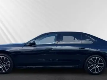 BMW 740 Masaj automat cu uși cu cristal M