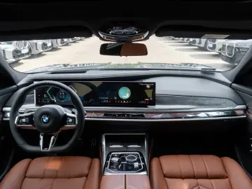 BMW 740 d xDrive M SPORT. MASAJ. CER