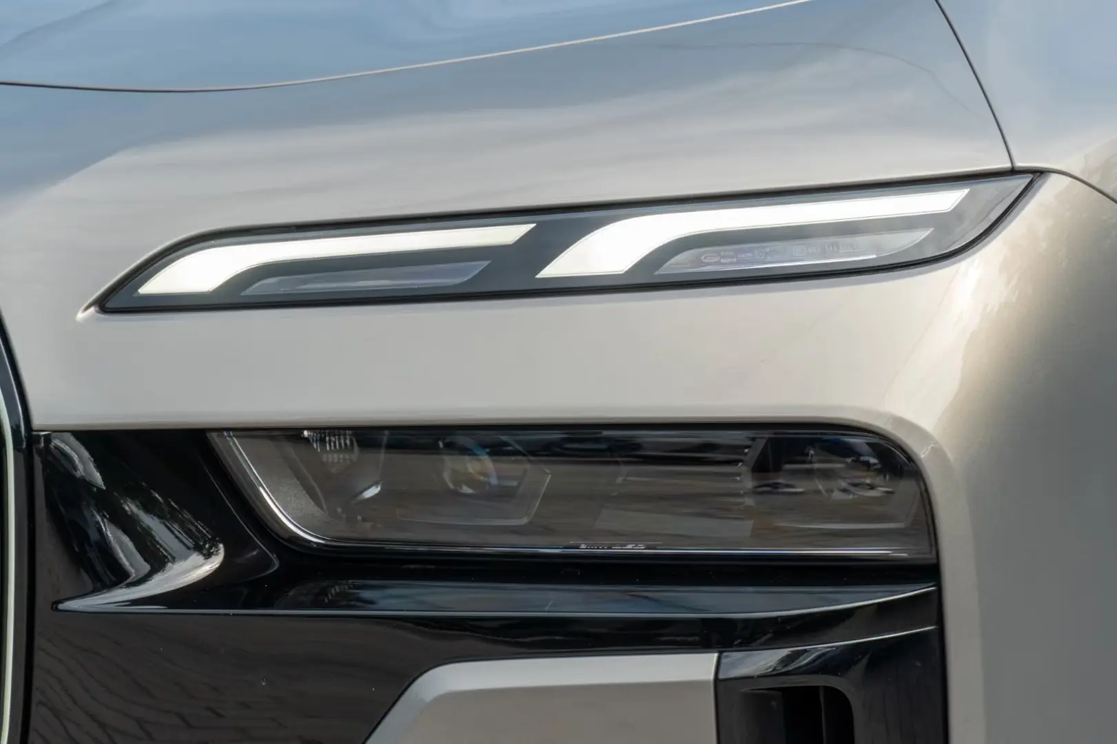 BMW 740 d xDrive M SPORT. MASAJ. CER