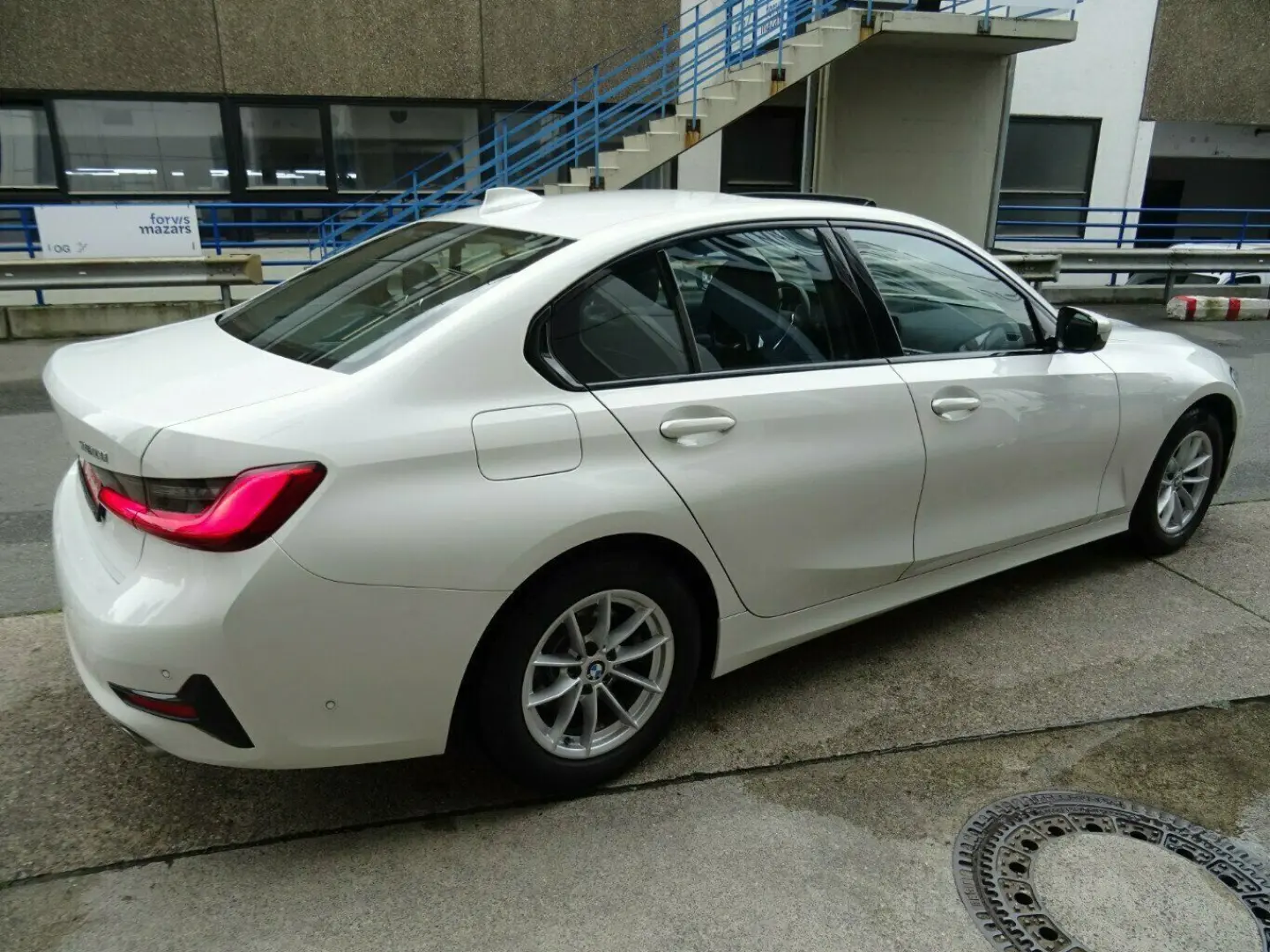 320i Sportline SAG AHK Ledersports ACC